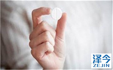 肺癌患者服用易瑞沙可以停药吗?