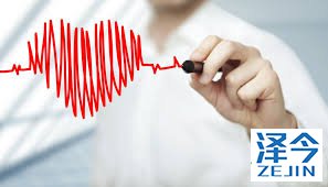 易瑞沙和特罗凯在治疗方面有什么区别?